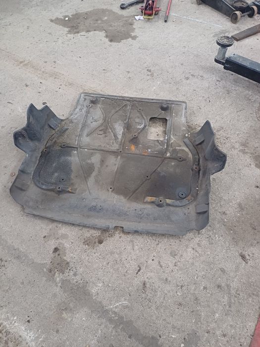 Кора Vw t5 под двигател