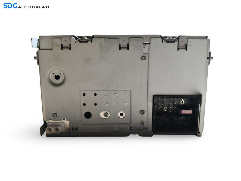 Unitate Radio CD Player Multimedia Skoda Octavia 2 2004 - 2013 Cod 1K0035195AA [LS0641]