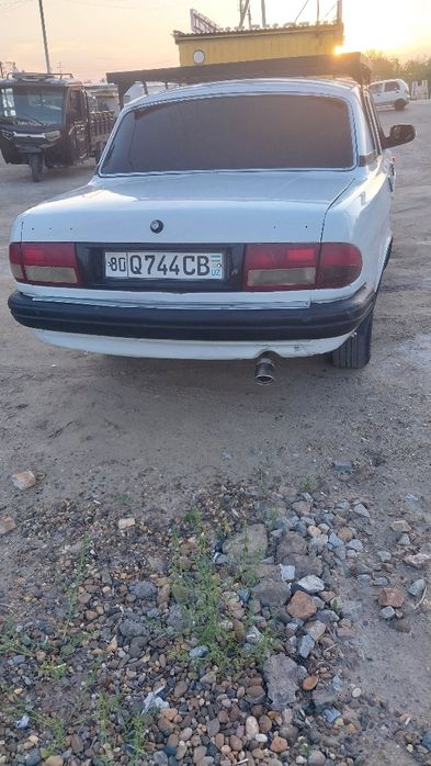 Vaz 3110 сотилади