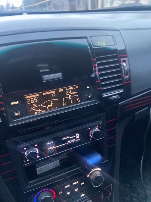 Продам свой автомобиль Chevrolet Epica 2,5