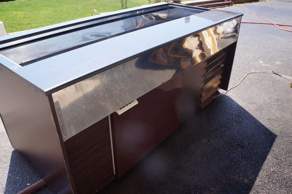 Хладилна витрина