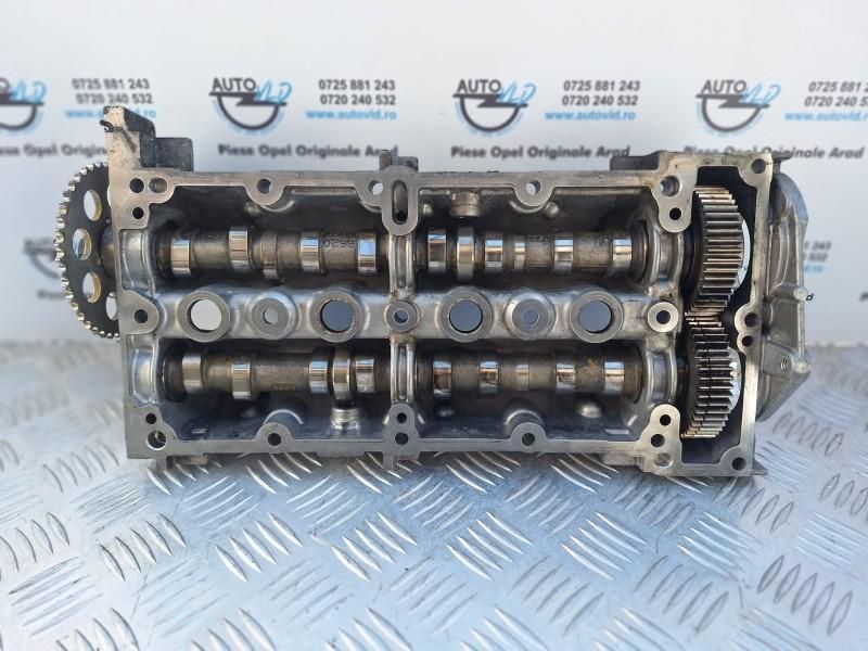 Capac chiuloasa cu axe came Opel Meriva B facelift 1.3 cdti 95cp 70kw;