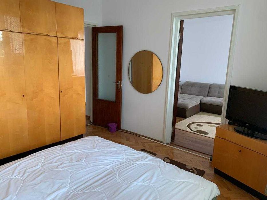 Inchiriez apartament 3 camere decomandat, Țiglina 2, mobilat/utilat complet
