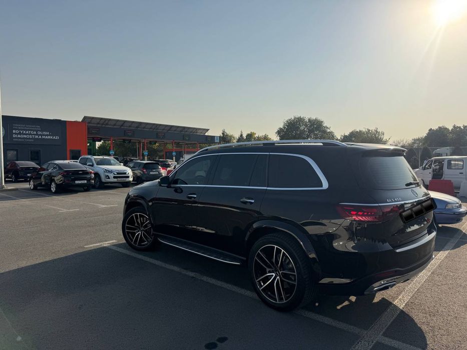 Mercedes Benz GLS 450 Суточный прокат Автопрокат Rent auto