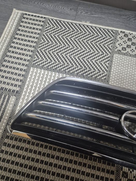 Решетка радиатора Lexus gx470