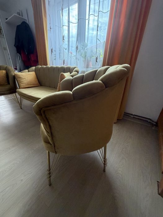 Canepa cu doua scaune,culoare galben