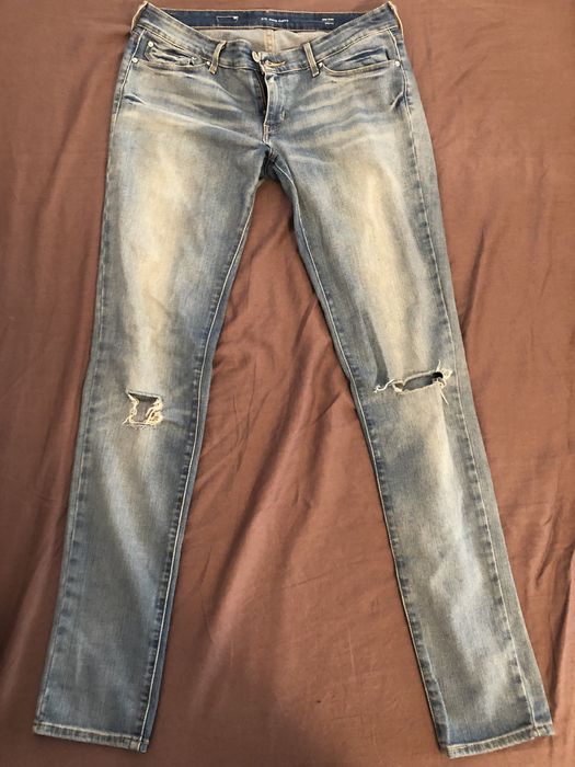 Blugi Levi’s demi mid curve 28