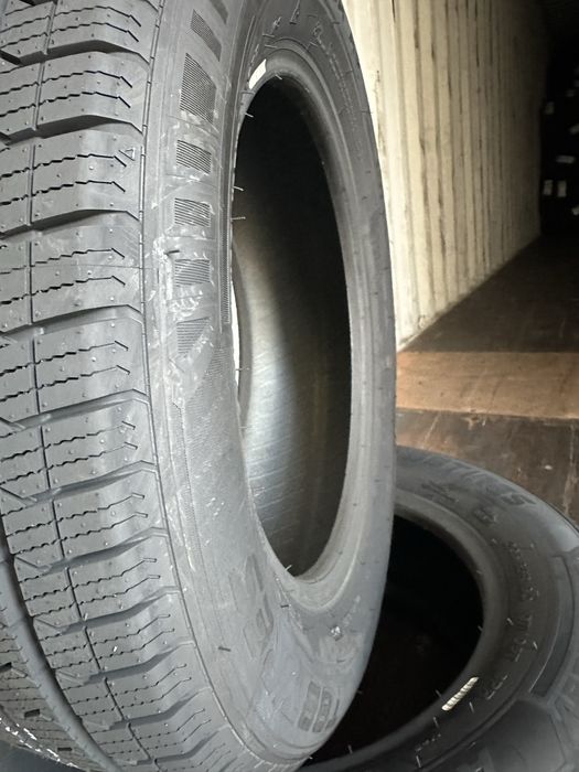 Нови Всесезонни Бусови Гуми TBB TIRES ADVENZZA AS 205/65R16C 107/105T 2056516 2056516C