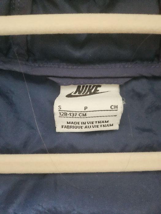 Яке Nike момче 9год.