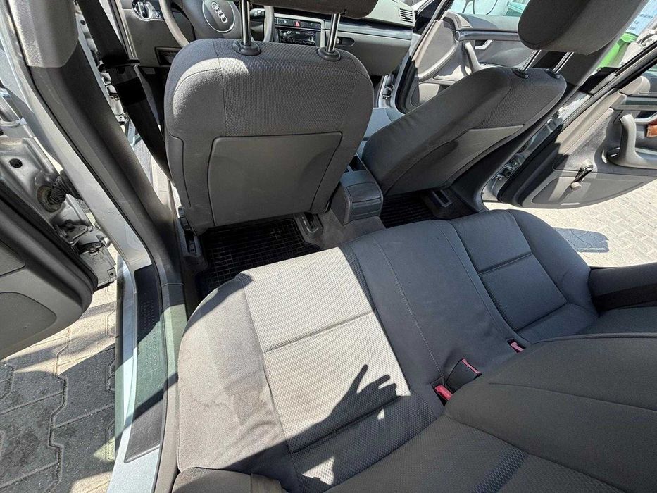 Audi A4 1.6benzina - 2001