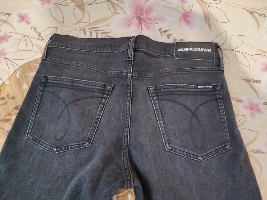 Мъжки дънки Diesel u Calvin Klein