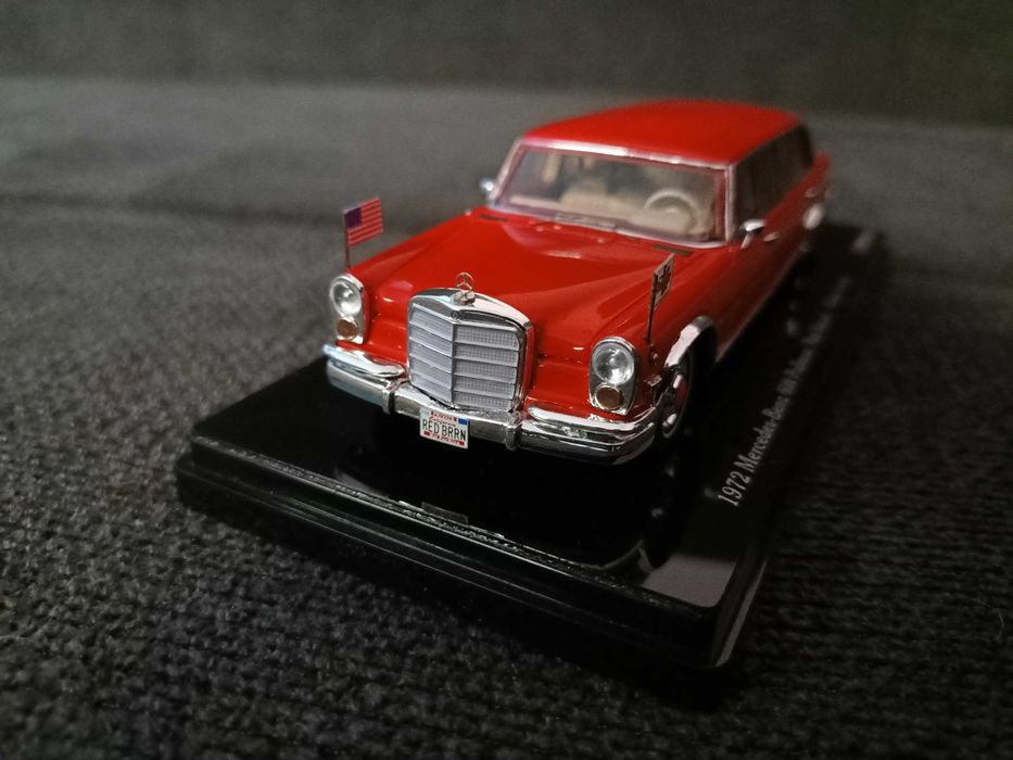 Mercedes-Benz 600 Pullman "Red Baron" - Hilton Family , 1:43 , нов