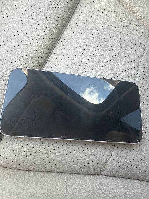 Iphone 14 plus, conditii bune