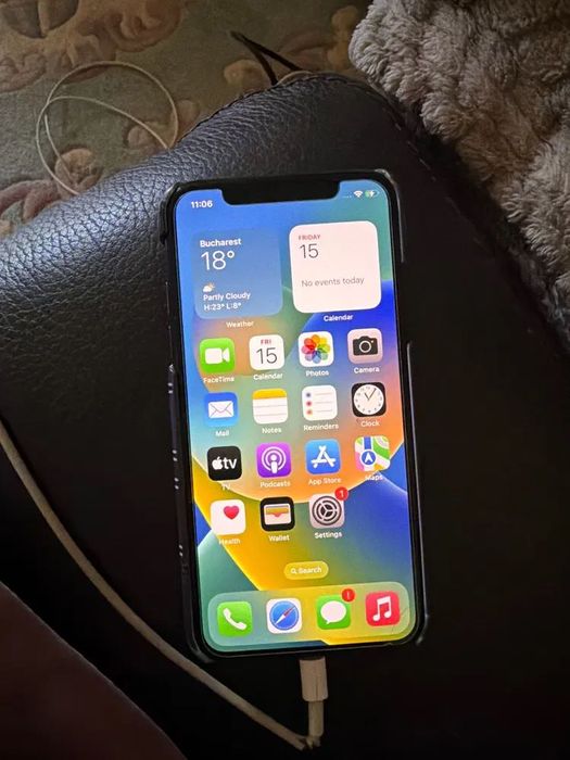 Apple iPhone X (10) - utilizat dar in perfecta stare