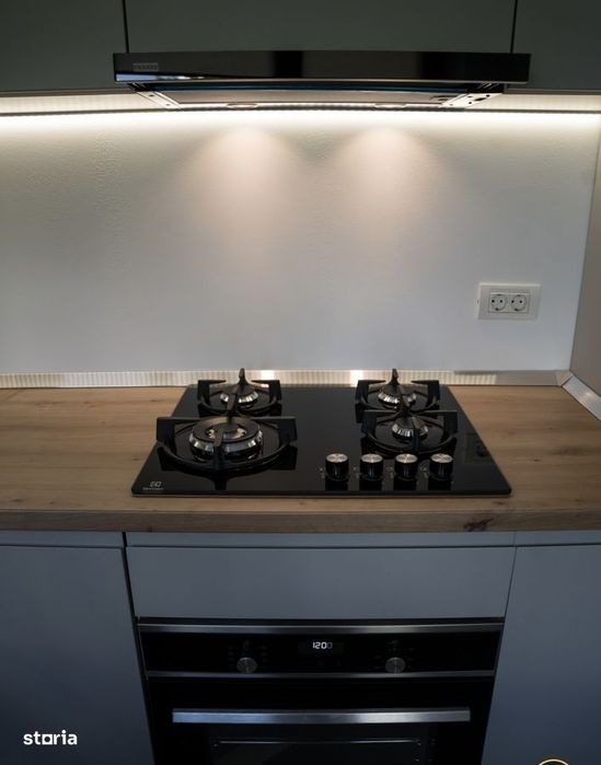 Apartament cu 3 camere de inchiriat-Unirii-Regina Maria-cu centrala