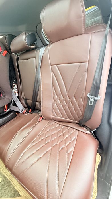 Чехлы на машину универсалиные