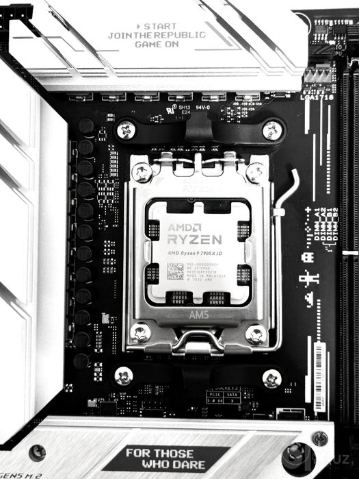 Asus Rog_Strix B650-A GAMING WIFE + AMD RYZEN 9 7900X3D