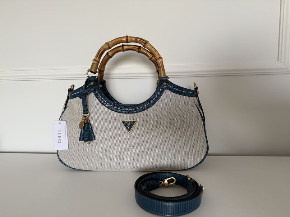 Нова дамска чанта Guess