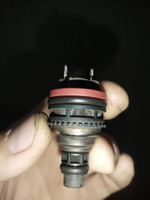 Продам форсунку дня моно впрыска.