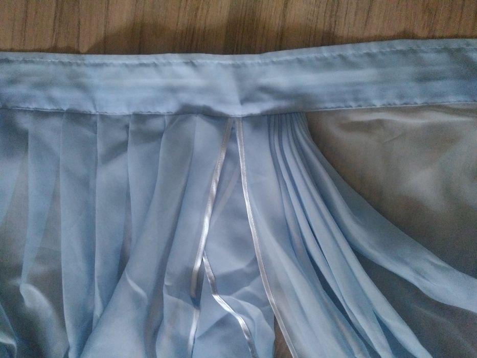 Продам ламбрекен (без тюли)