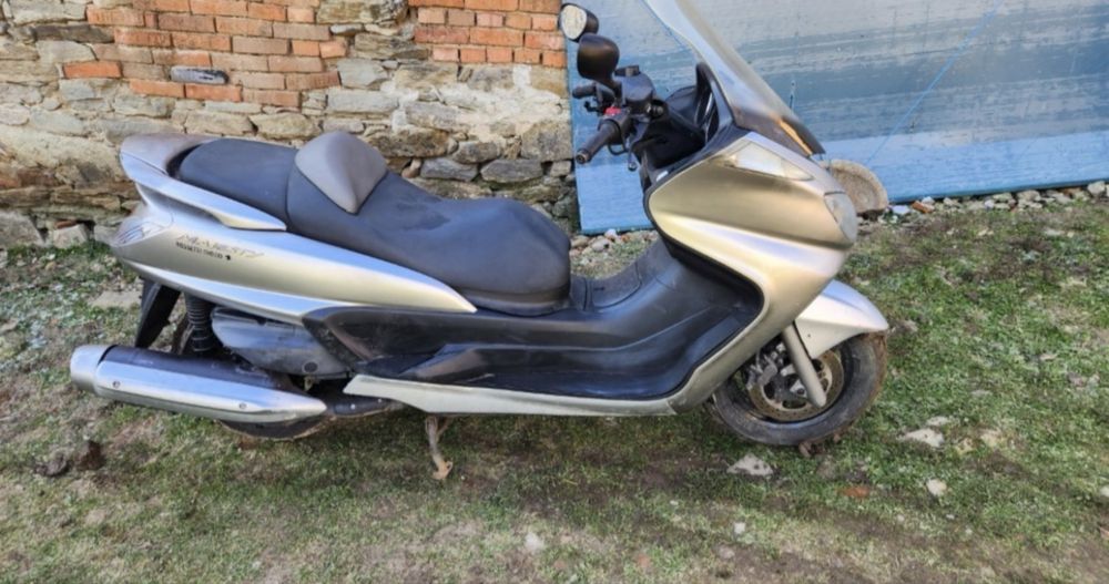 Yamaha majesty 400