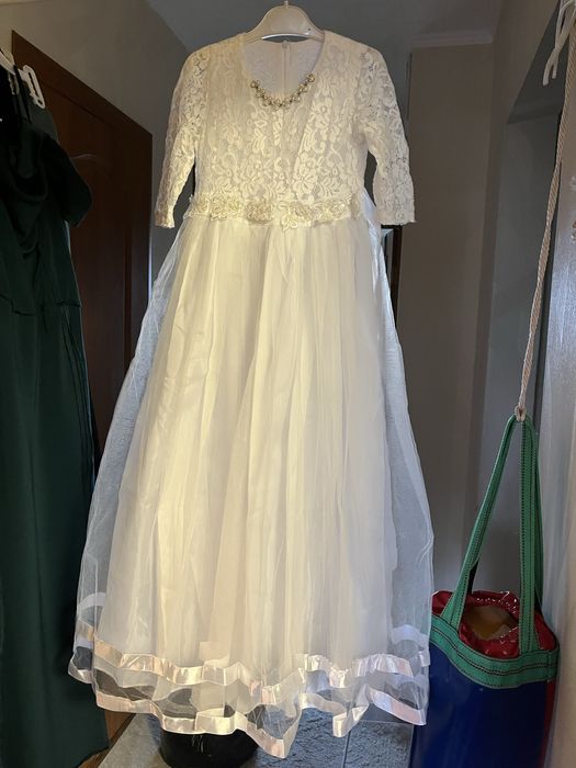 Платья на девочку 7-8 лет