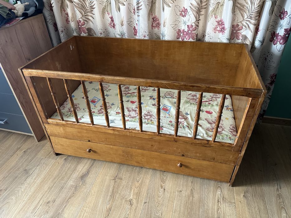 Детска кошара с чекмедже