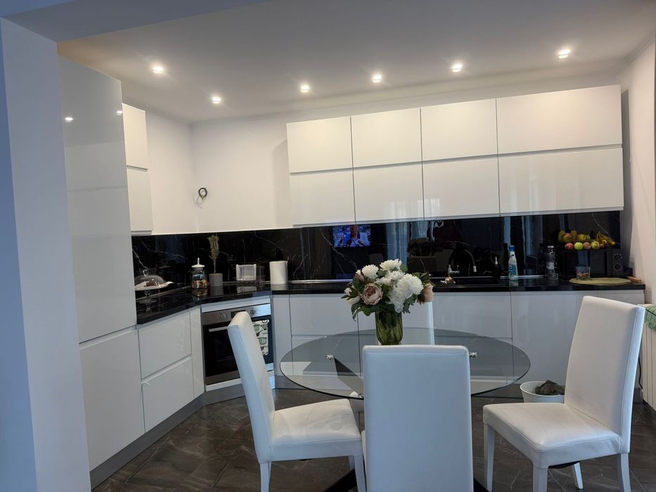 Casa cu teren 1000m2