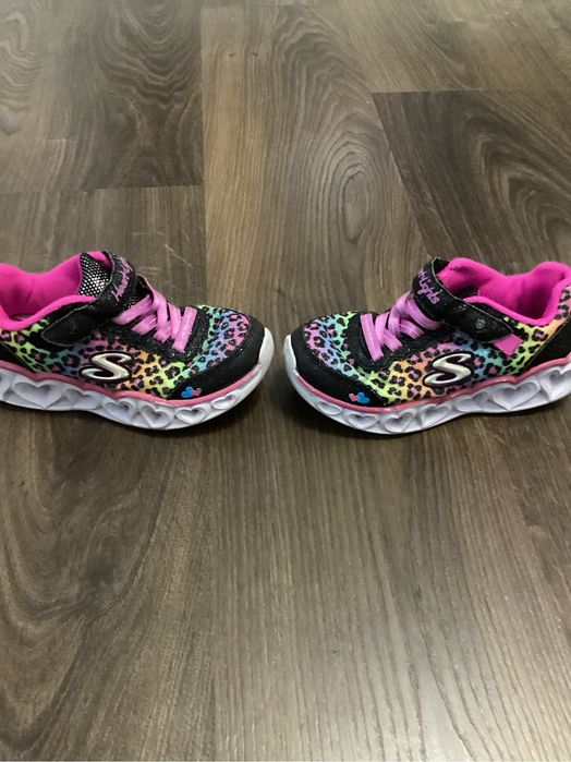 Adidasi  skechers nr 29