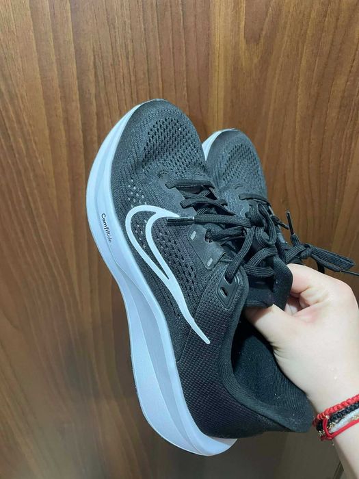 Продавам Маратонки NIKE