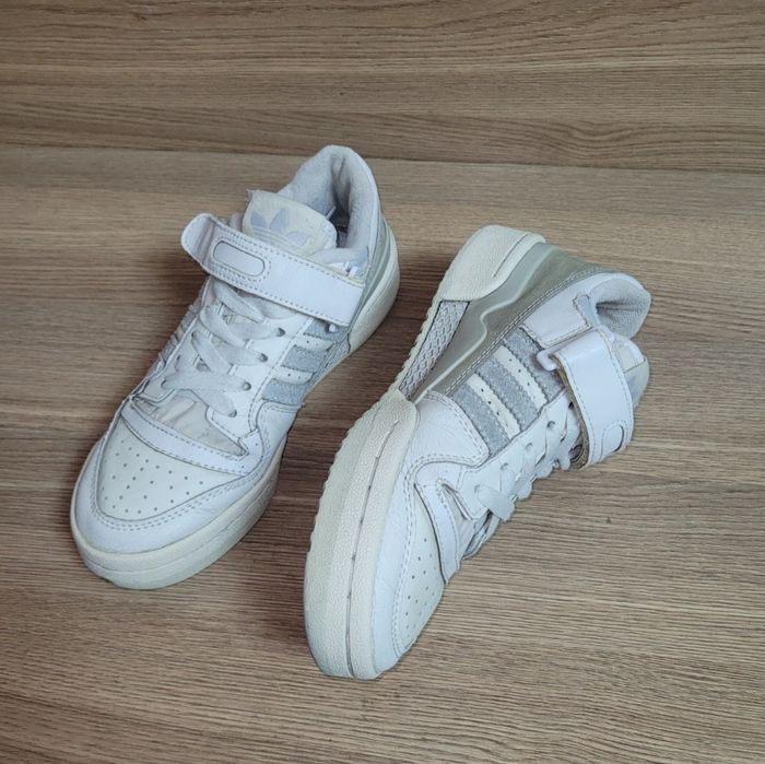 Кроссовки adidas Forum Low, размер 35