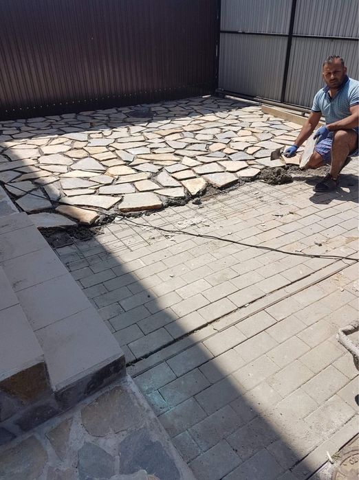 Facem lucrari de cea mai buna calitate ne deplasam oriunde in tara pentru mai multe det suntai