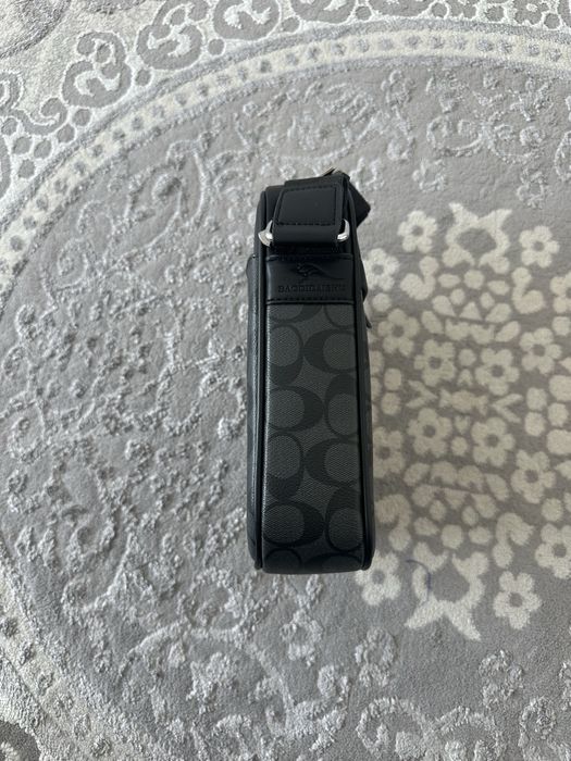 Продается барсетка