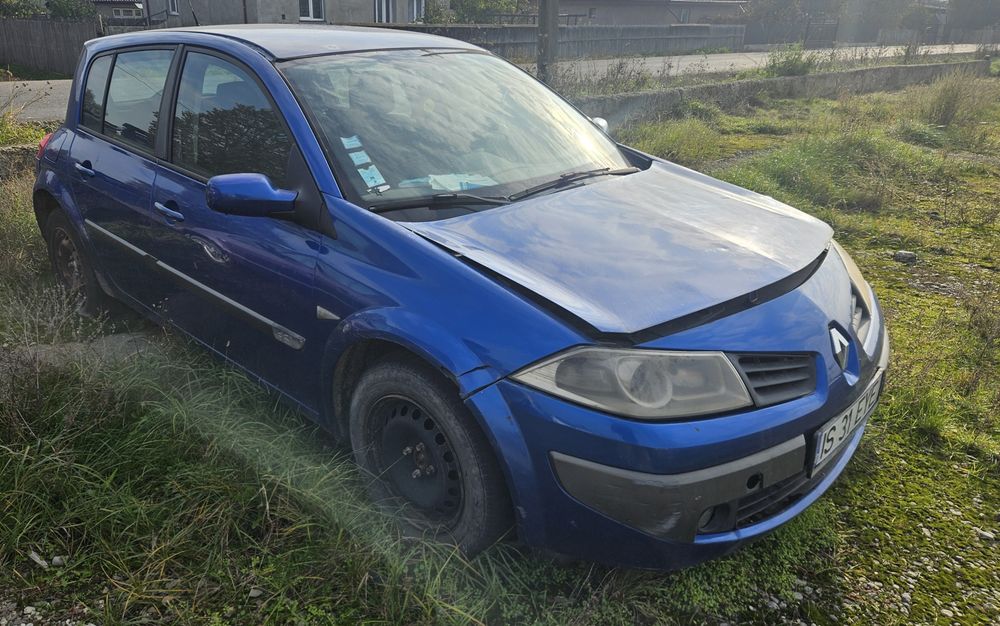 Far Renault Megane 2006 Faruri Megane 2006