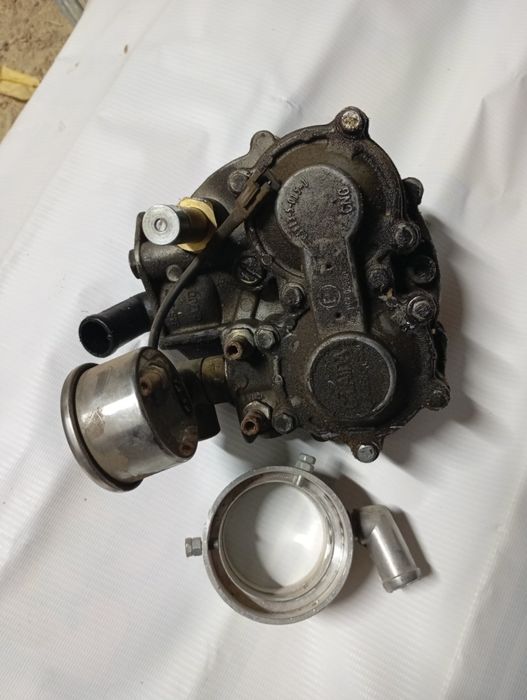 Продаётся авто запчасти