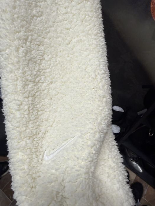 Продовам ветровки (якета)