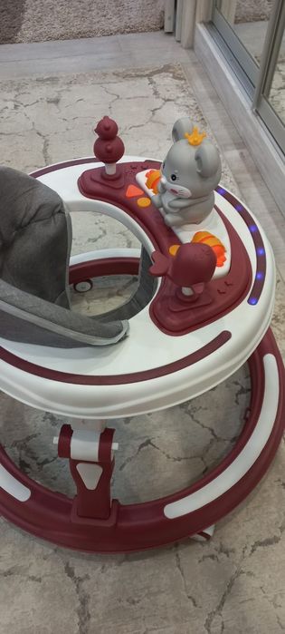 Продам ходунки детские