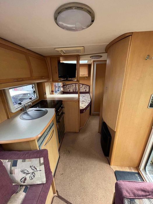 Семейна каравана регистрирана - ABBEY gts Vouge 415 2005г.