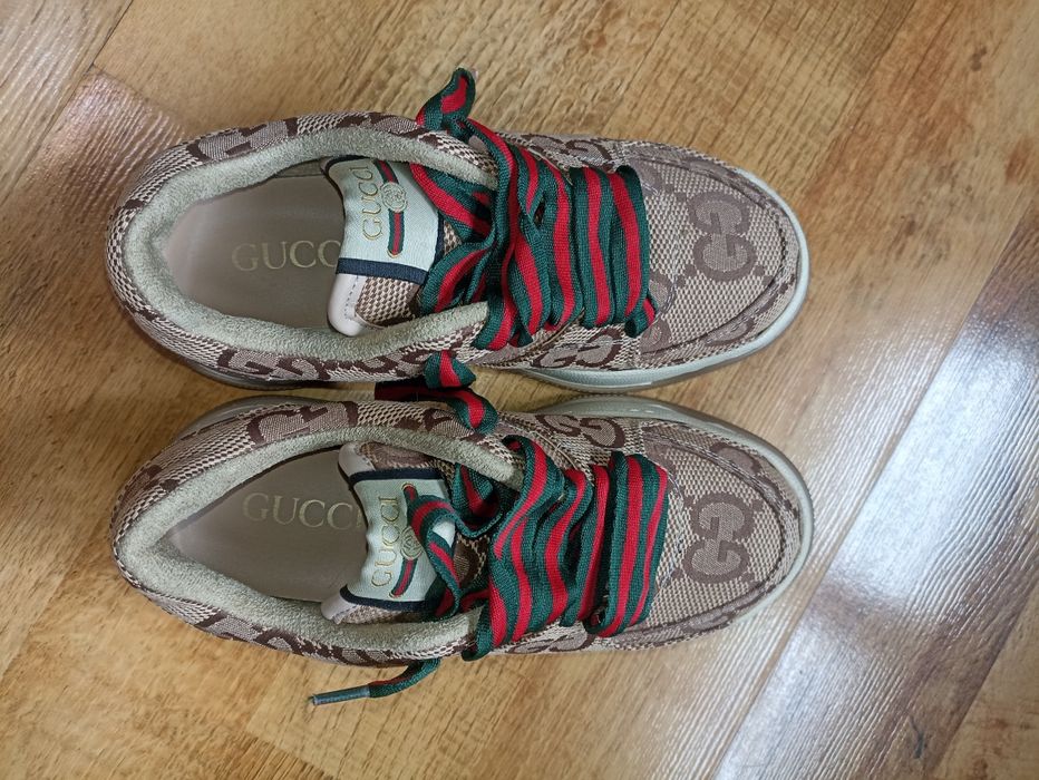 Pantofi noi Gucci fete