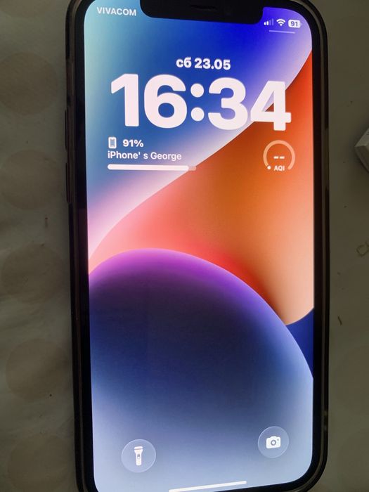 iPhone 12, 128GB, 100% батерия, червен   като нов + кейсове