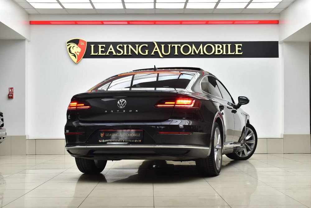 Volkswagen ARTEON BiXenon ACC Lane Assist Panoramic Ceasuri Digitale Alcantara Camere360