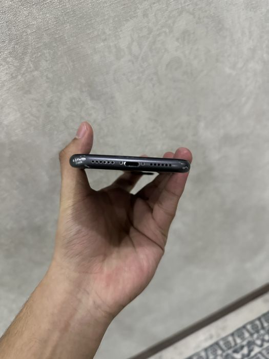 iPhone 11 64GB korobka document