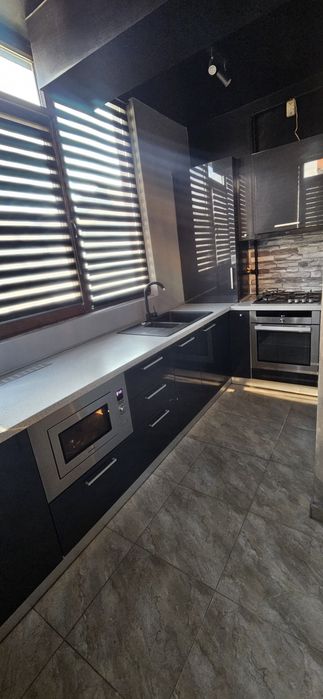 Apartament 2 camere de închiriat