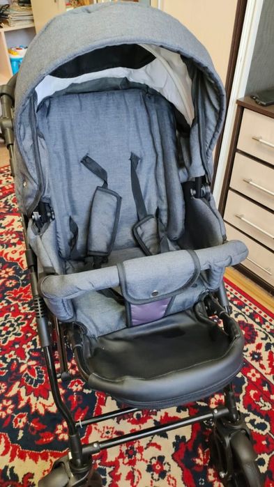 Продам зимнюю детскую коляску