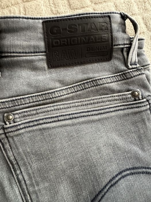 Мъжки  дънки / панталони