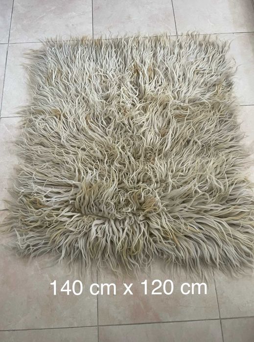 Рядкост: 6 ръчнотъкани китеници от 100% мериносна вълна