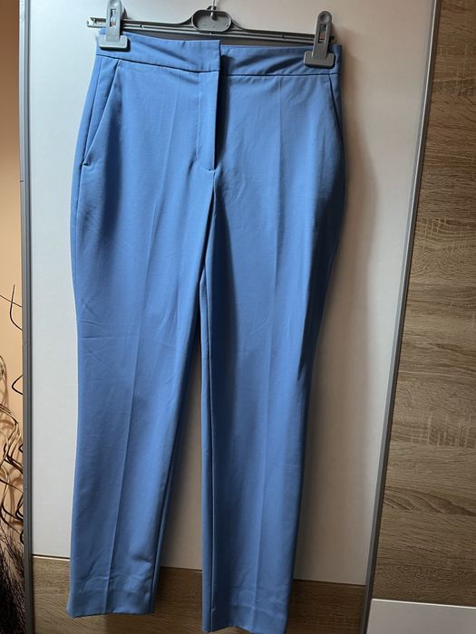 Син костюм Zara размер 34