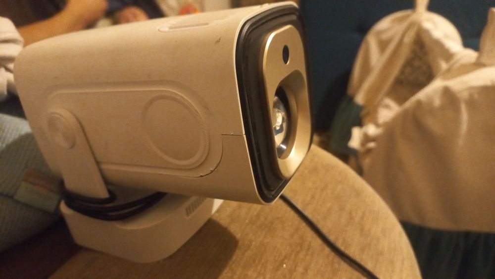 Продам проектор на запчасти