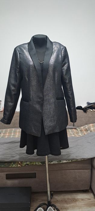 Пиджаки по 4000 тенге