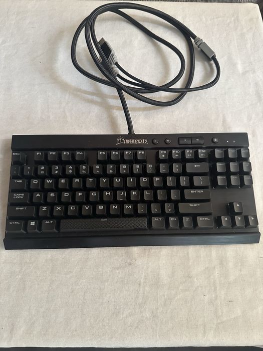 Клавиатура  Corsair gaming k65 rgb rapidfire